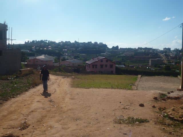 ANTANANARIVO-OFIM-AGENCE-IMMOBILIERE-VENTE-TERRAIN-AMBATOBE-2