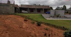 Propriété de 8 000 m² avec villa et piscine à vendre à Andakana, Ambohidratrimo