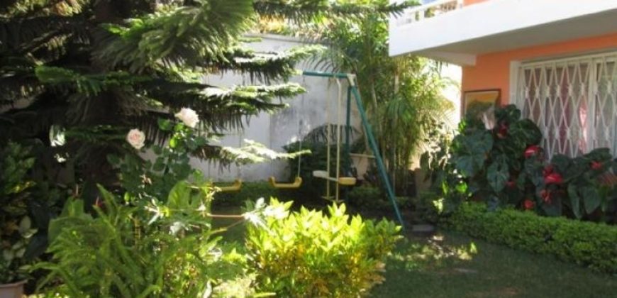 Villa F8, Nanisana