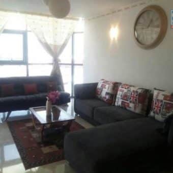Appartement T4 meublé dans un endroit avec un accès facile, Ankadimbahoaka