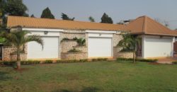 Villa F4, Tanjombato