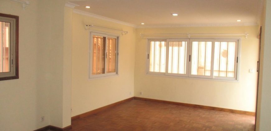 Villa F5 , Ambatomaro