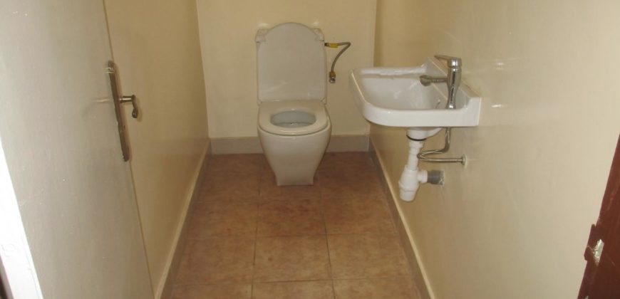 Villa F6, Ambohipo