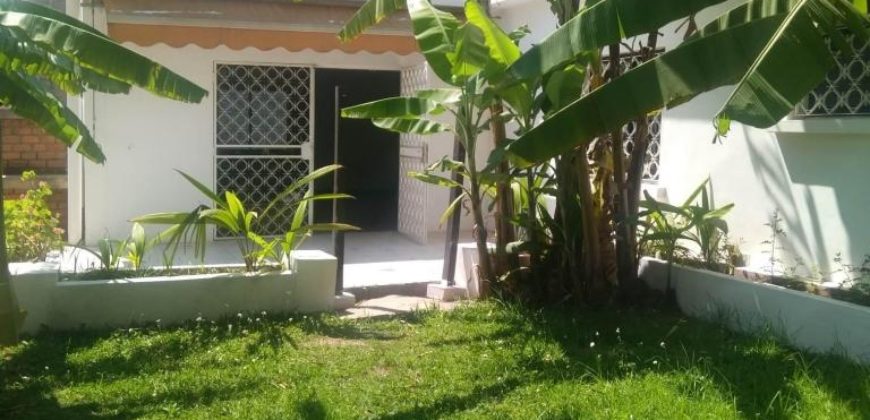 Villa F4 , Tanjombato