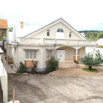 Villa F4, Amboanjobe Bongatsara