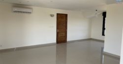 Appartement de type T3 dans un immeuble neuf, Tsiadana