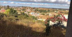 A vendre villa T4 à finition sur un beau terrain de 874 m2 avec vue imprenable sur les montagnes à Ambohidratrimo