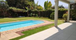 A louer une magnifique villa F7 avce piscine et jardin située dans une belle résidence sécurisée à Ambatobe