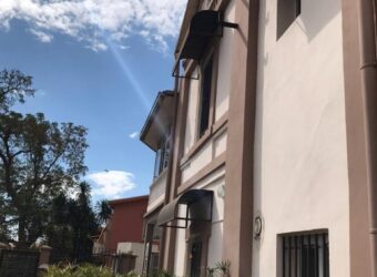 Maison F6 , Andohalo