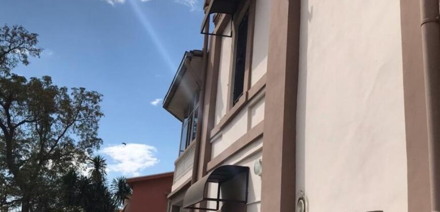 Maison F6 , Andohalo