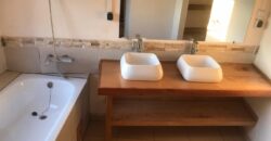 Maison F6 , Andohalo