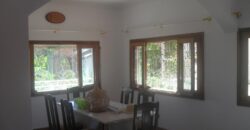 Villa F4 avec jardin et parking à vendre située près de l’école française C à Ambatolampy