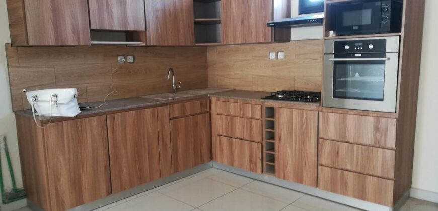 Appartement T4, Ambatoroka