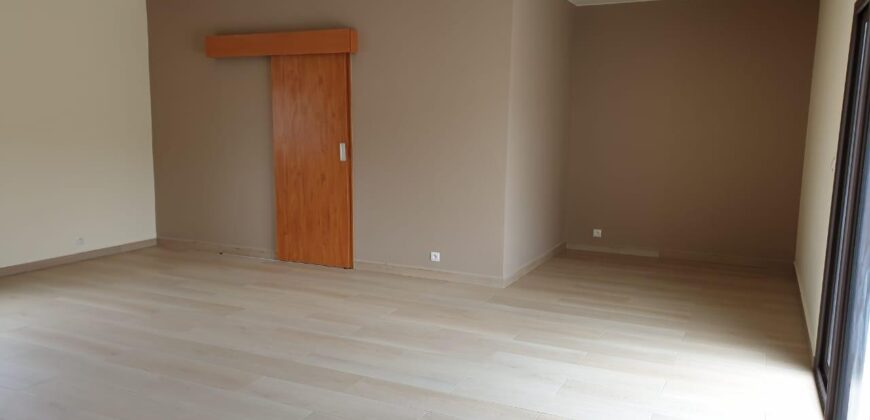 4 villas F5 , Mandrosoa Ivato