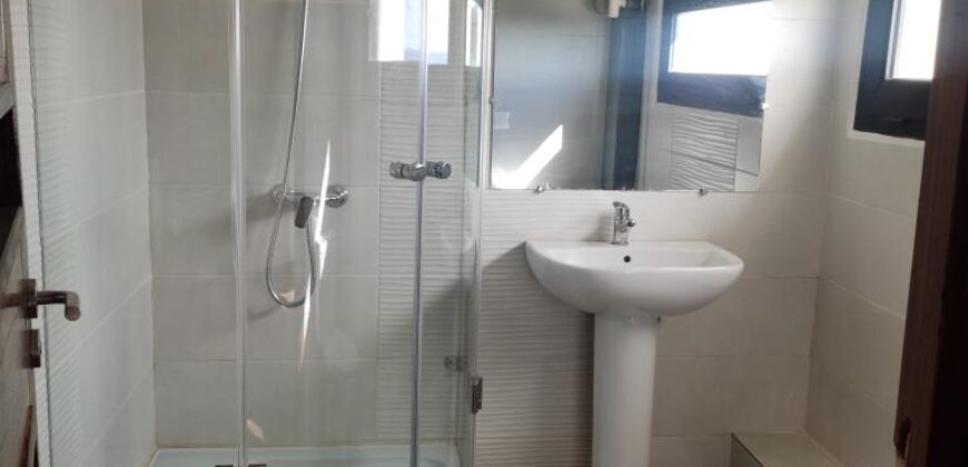 A louer appartements T3 à T5 avec piscine et vue dégagée situés à 10 min d’Ambatobe