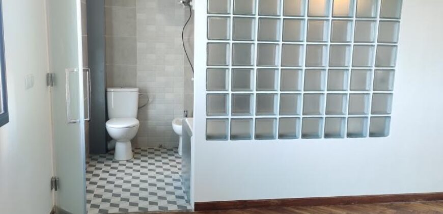 A louer appartements T3 à T5 avec piscine et vue dégagée situés à 10 min d’Ambatobe