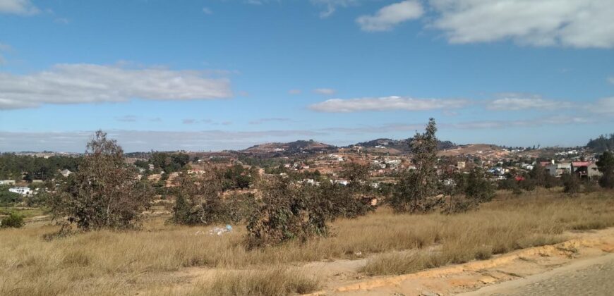 Terrain 4018m2 , Antsampandrano Ilafy