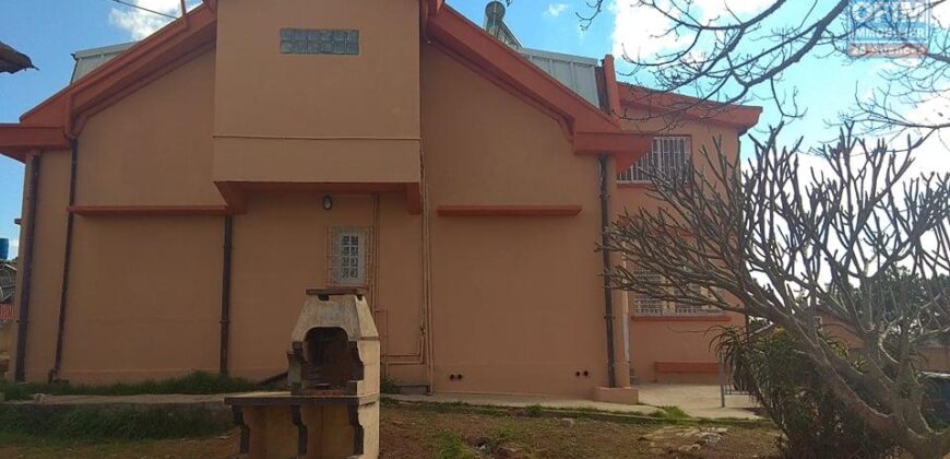 Maison F7 , Ambohijanaka