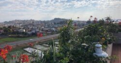 A vendre un bel appartement T4 situé dans un quartier résidentiel prisé à Ambatobe