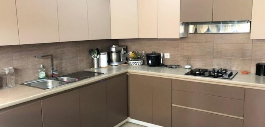 A vendre un bel appartement T4 situé dans un quartier résidentiel prisé à Ambatobe