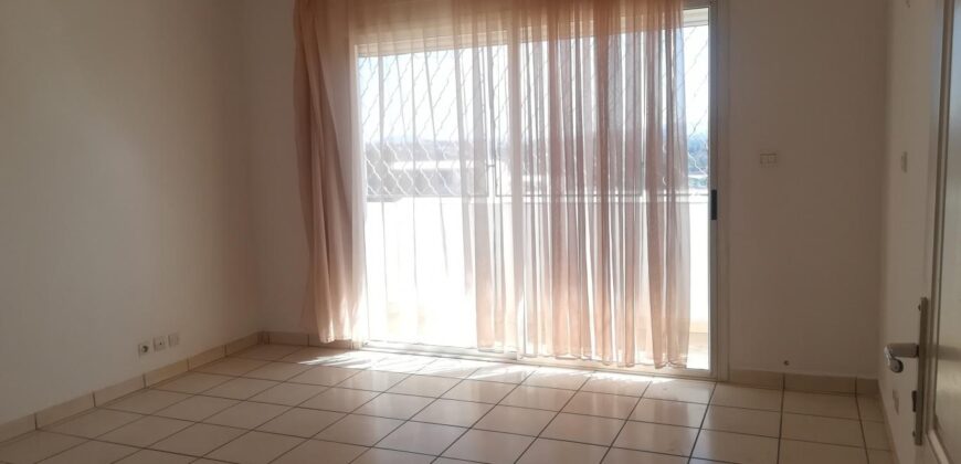 Appartement T5 , Mandrosoa