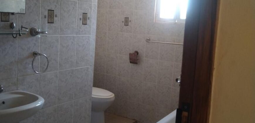 Vente villa F5 à étage située à Alasora