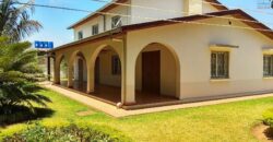 Villa F5, Iavoloha