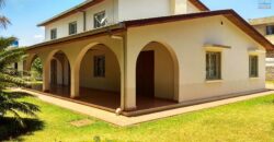 Villa F5, Iavoloha