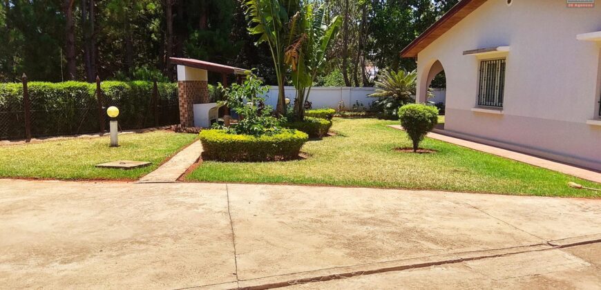 Villa F5, Iavoloha