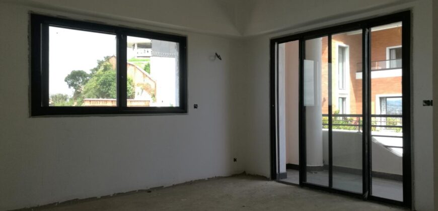 Appartement T3 neuf 94m2, Ambohipotsy