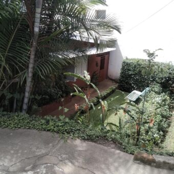 Vente villa F4 sur un terrain de 540 m2 à Nanisana