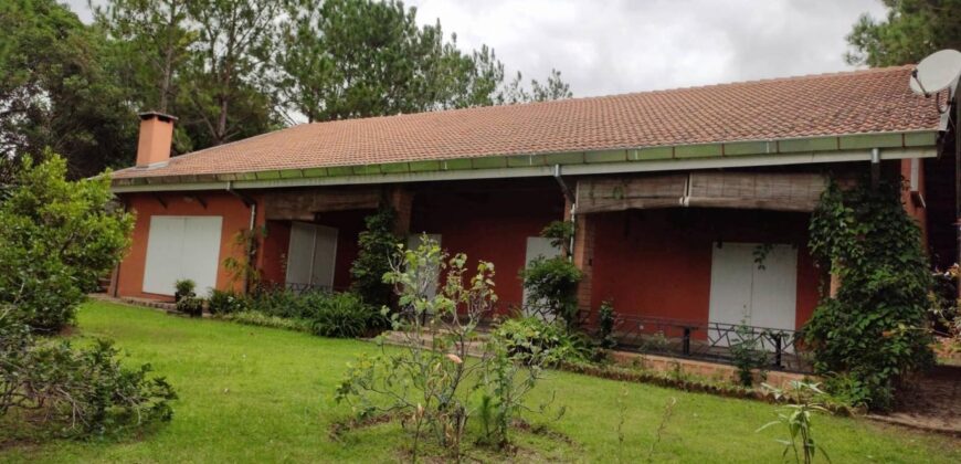 A louer villa à étage meublée et équipée située dans une résidence sécurisée à Ambohimangakely