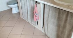 A louer une grande villa F4 située dans une petite résidence sécurisée à Analamahitsy Ambatobe