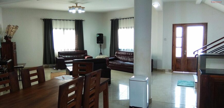 Maison F5, Ambohijanaka