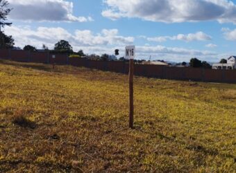 Lot de 77 parcelles de terrain, Ambohijanaka