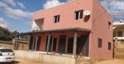 Villa F3 à finir sur un terrain de 604M2, Ankadikely