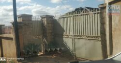 Villa F3 à finir sur un terrain de 604M2, Ankadikely