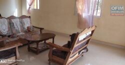Villa F3 à finir sur un terrain de 604M2, Ankadikely