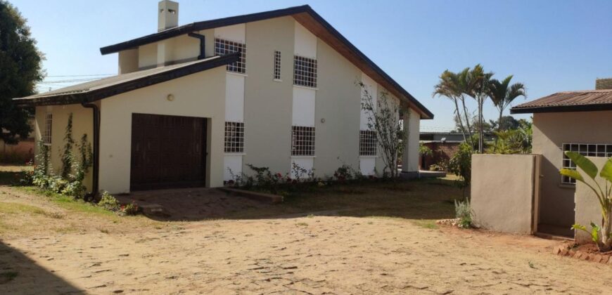Charmante villa F4, Ambohibao