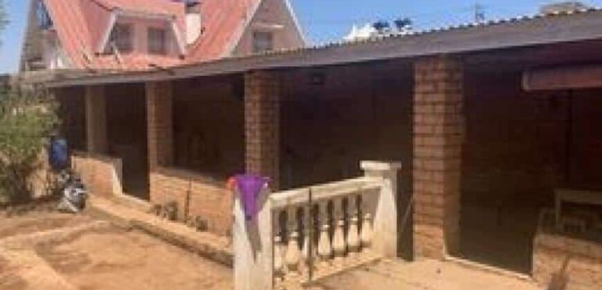 Villa F5 sur un terrain de 1048m2, Ankadivory Itaosy