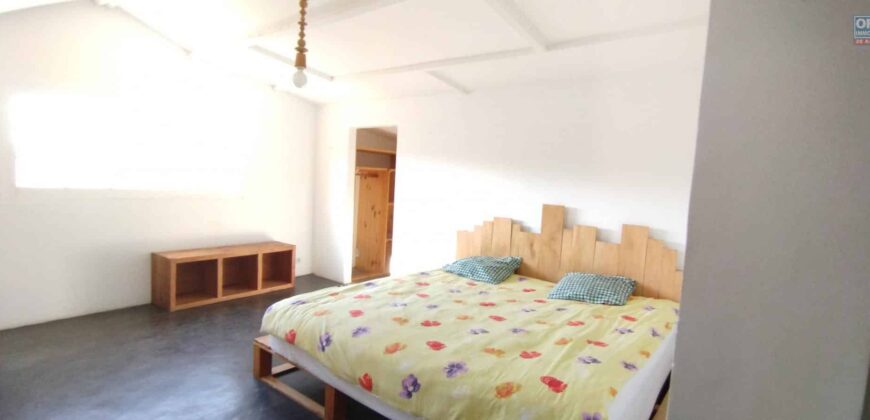 A vendre une coquette villa F5 à étage située dans un quartier calme et sécurisé à Mahatony Ivandry