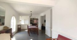 A vendre une coquette villa F5 à étage située dans un quartier calme et sécurisé à Mahatony Ivandry