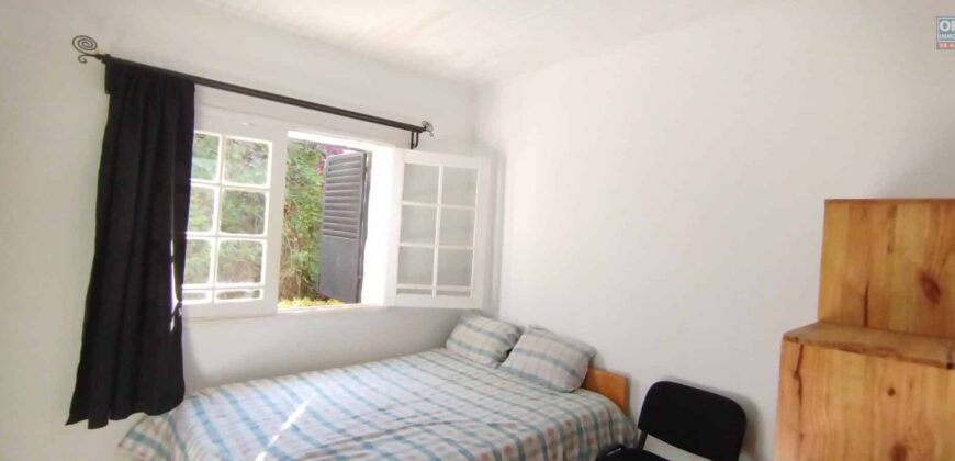 A vendre une coquette villa F5 à étage située dans un quartier calme et sécurisé à Mahatony Ivandry