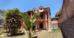 Villa F5 à louer située à Anjohy