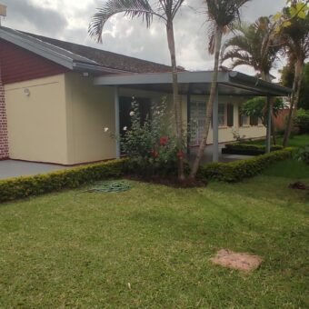 A vendre une villa F5 située dans une résidence sécurisée à Soavina Tanjombato