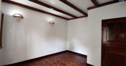 A vendre une villa F5 située dans une résidence sécurisée à Soavina Tanjombato