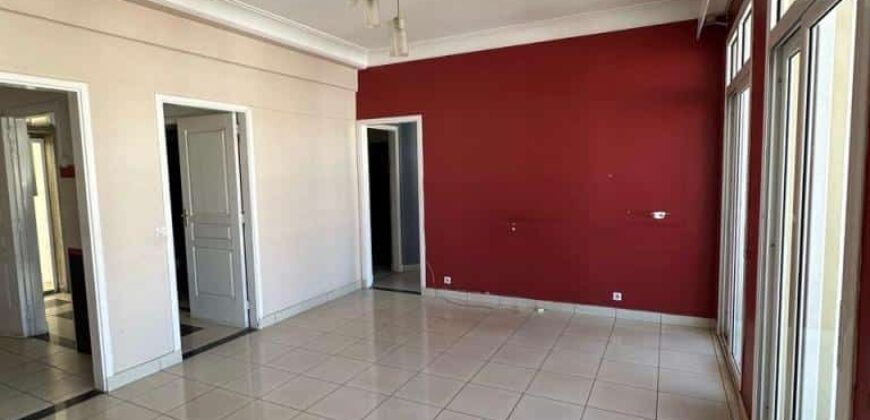 Charmant appartement T2, Antsahavola