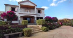 A vendre une spacieuse villa F7 à étage sur un terrain de 916 m2 à Ambohijanaka- Antananarivo