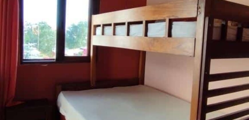 A vendre une spacieuse villa F7 à étage sur un terrain de 916 m2 à Ambohijanaka- Antananarivo