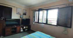 A vendre une spacieuse villa F7 à étage sur un terrain de 916 m2 à Ambohijanaka- Antananarivo